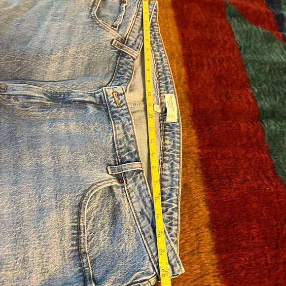 Abercrombie & Fitch High Rise Denim Jeans - Picture 7 of 9